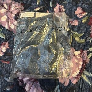 NWT still in bag AE BFF Jegging